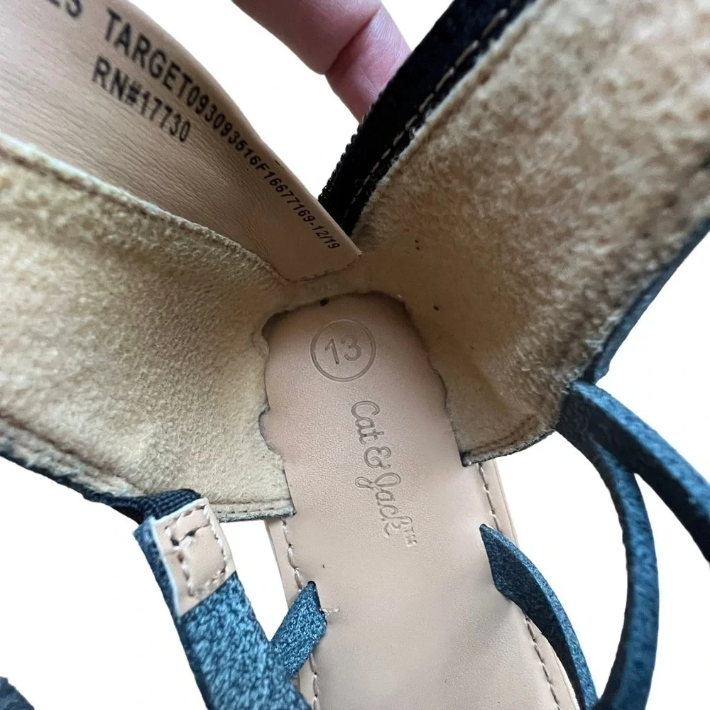 Cat & Jack Gladiator Sandals : Color: Black/Tan Size 13
